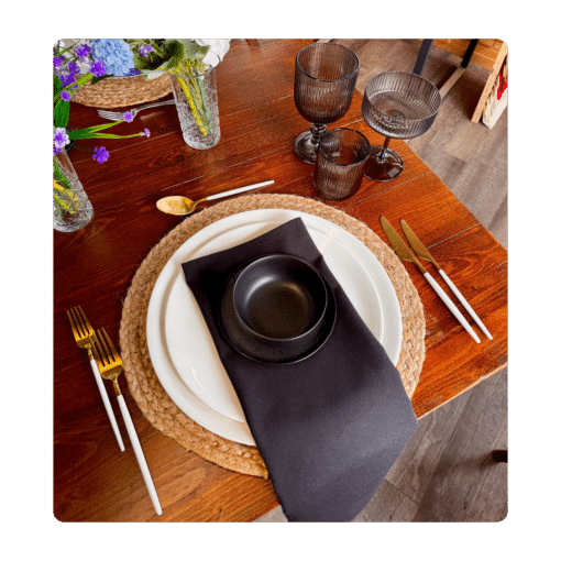 Serviette Black - Gesponnenes Polyester zum Mieten (Bild 1)