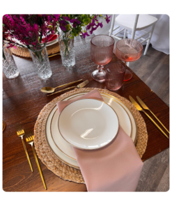 Serviette Rose - Gesponnenes Polyester zum Mieten (Bild 1)